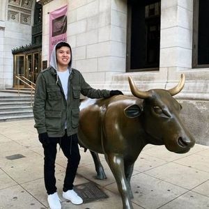Meet your Posher, Gavin